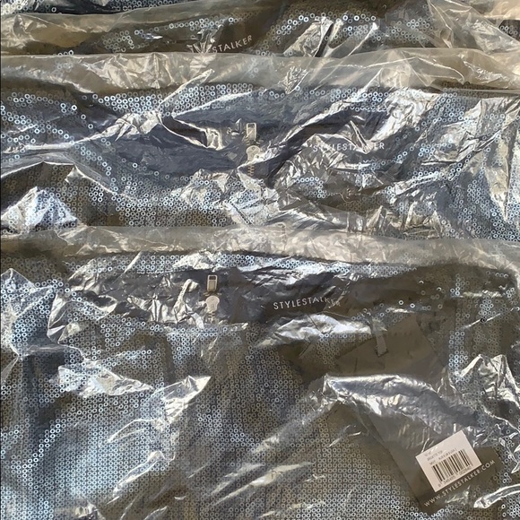 NWT STYLESTALKER Blue Brillitte sequin blouse, 6, Long Sleeve, mesh back - Picture 8 of 8